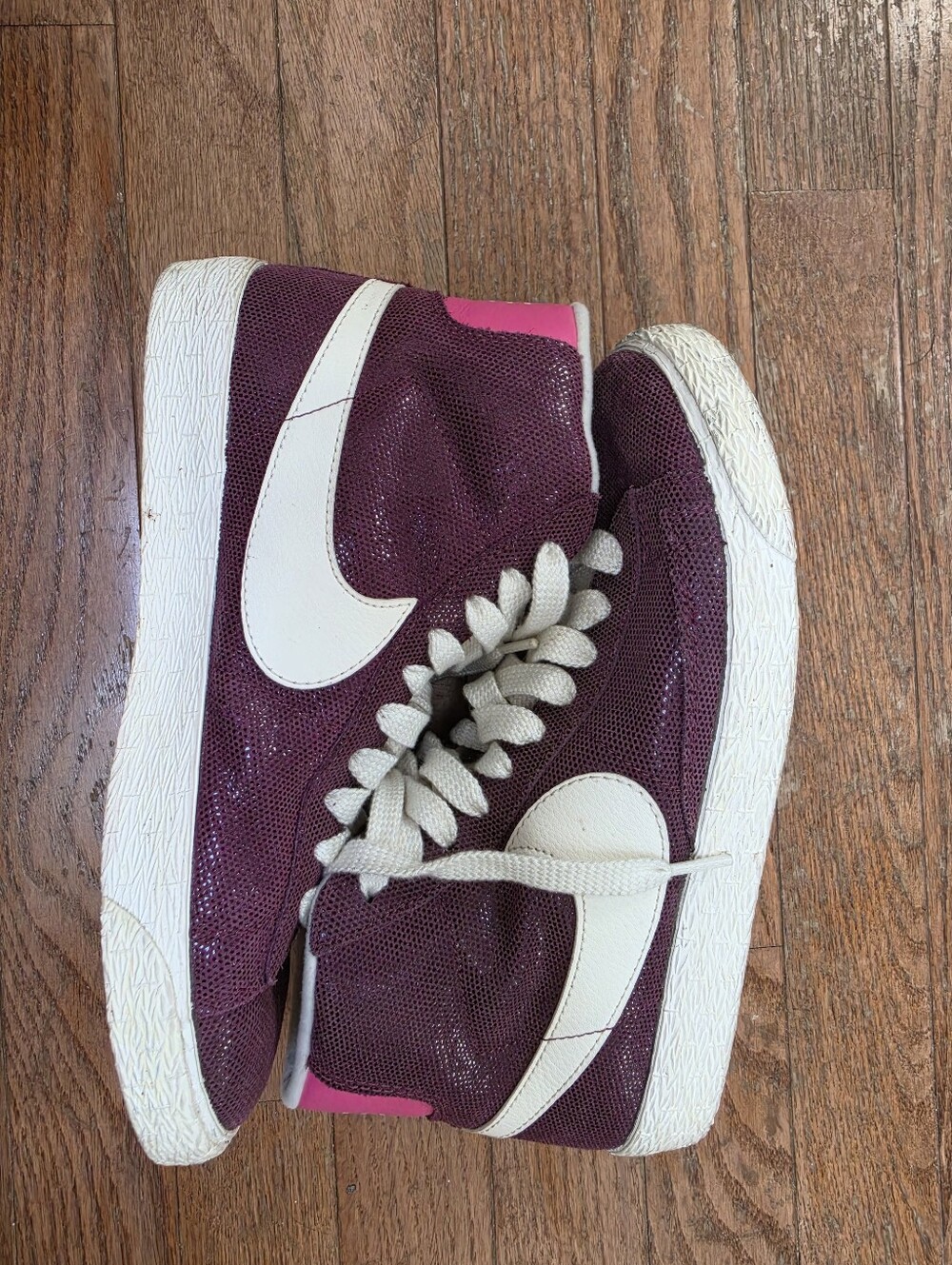 RARE! Nike Blazer Mid Suede Vintage "Villain Red" Shimmer – Women’s Size 8